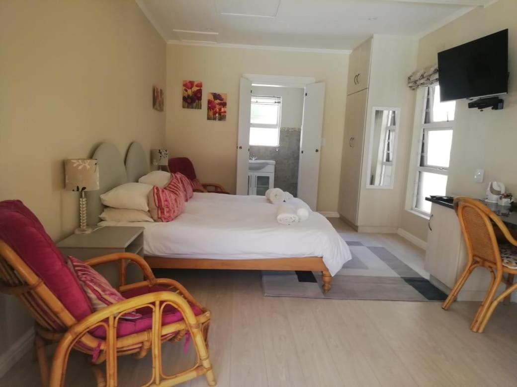 Maroela House Guest Accommodation Bellville Exterior photo